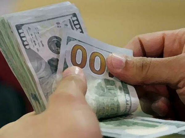 Dollar bu qiymətə satılacaq - Günün RƏSMİ MƏZƏNNƏSİ