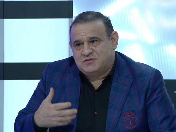 &quot;Qaraxan sözü sənə çoxdur...&quot; - əsəbiləşib özündən çıxdı
